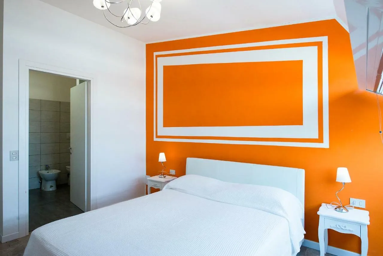Cappuccina Guesthouse Местре Гостевой дом